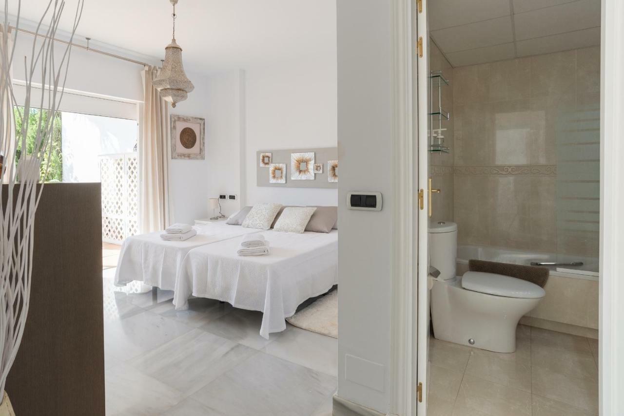 Luxury Duplex- 7 Minutes From The Beach Torremolinos Exterior photo