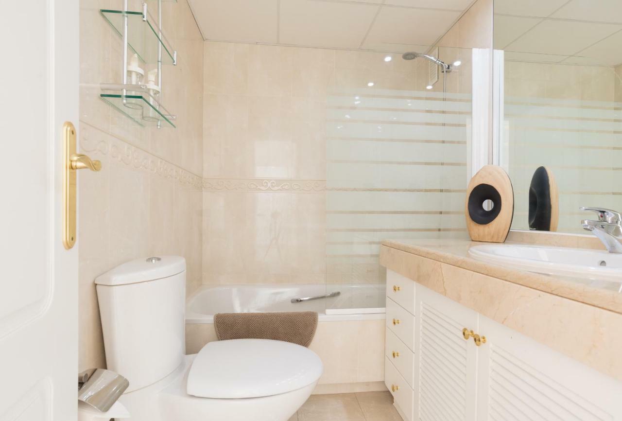 Luxury Duplex- 7 Minutes From The Beach Torremolinos Exterior photo