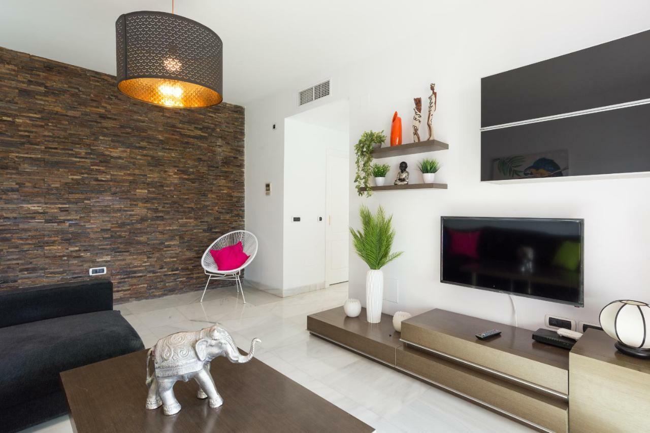Luxury Duplex- 7 Minutes From The Beach Torremolinos Exterior photo